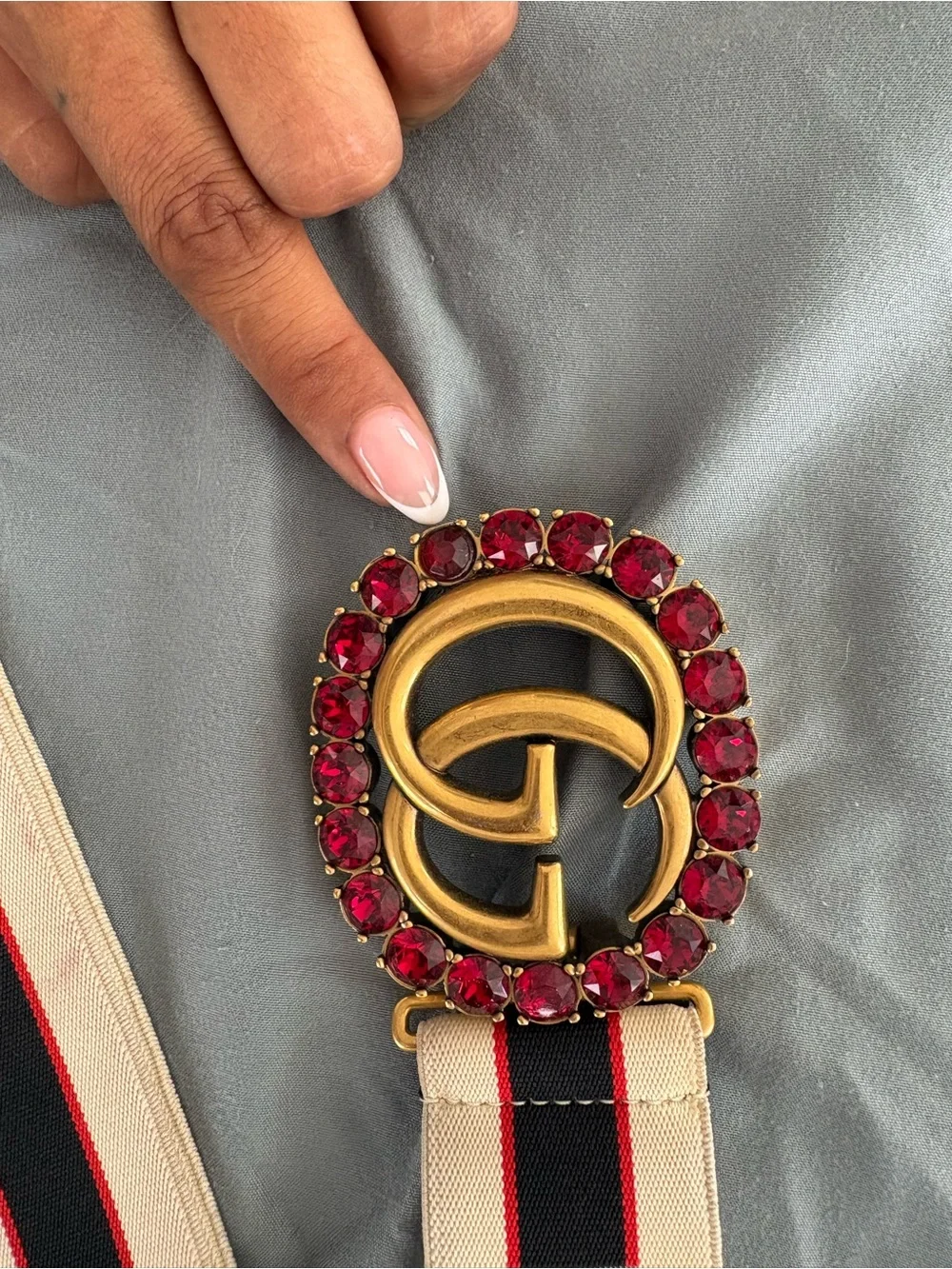 Gucci beige black red striped canvas strap with gold hardware